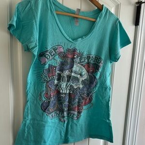 Def Leopard Love Bites Women's Teal Graphic T-Shirt